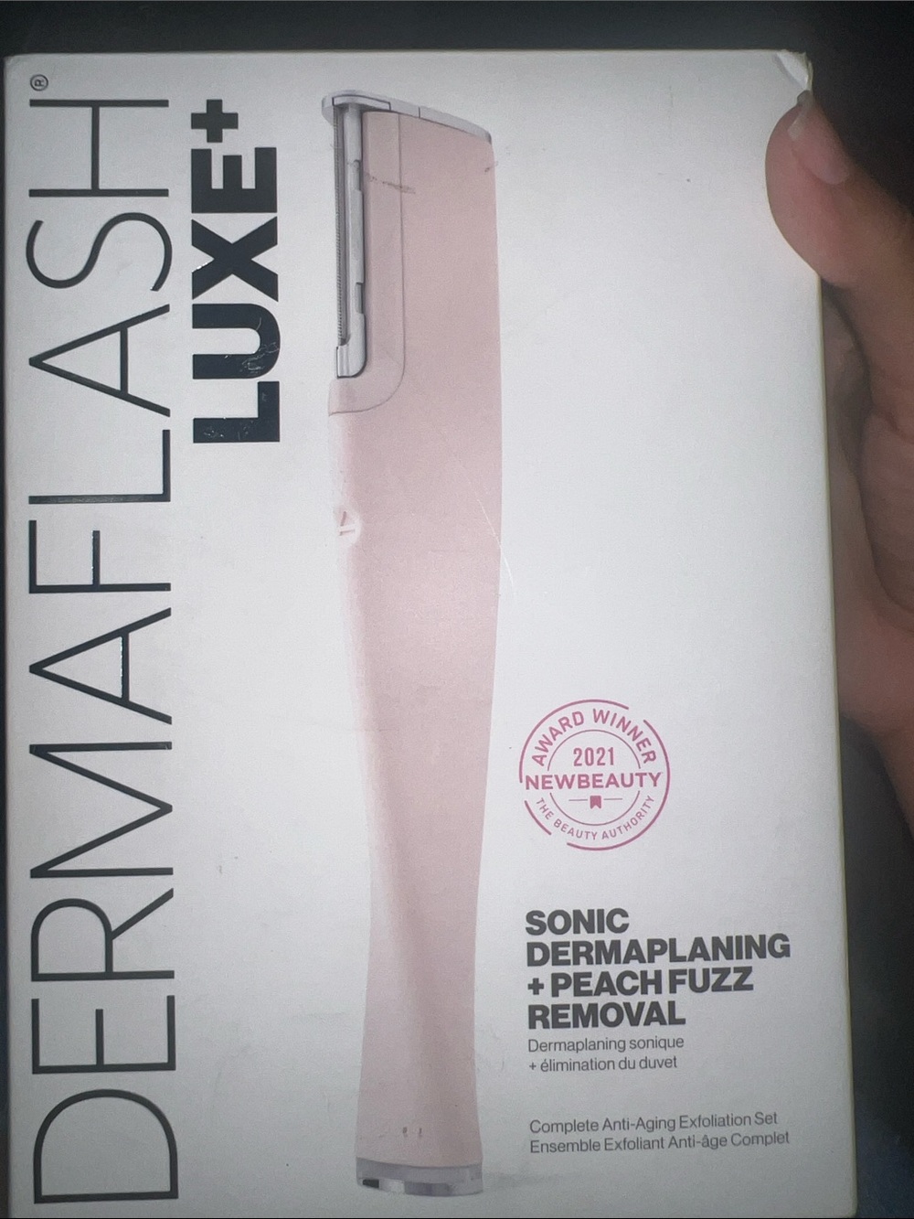 Derma Flash LUXE+ Advanced Sonic Dermaplaning + Peach Fuzz Removal